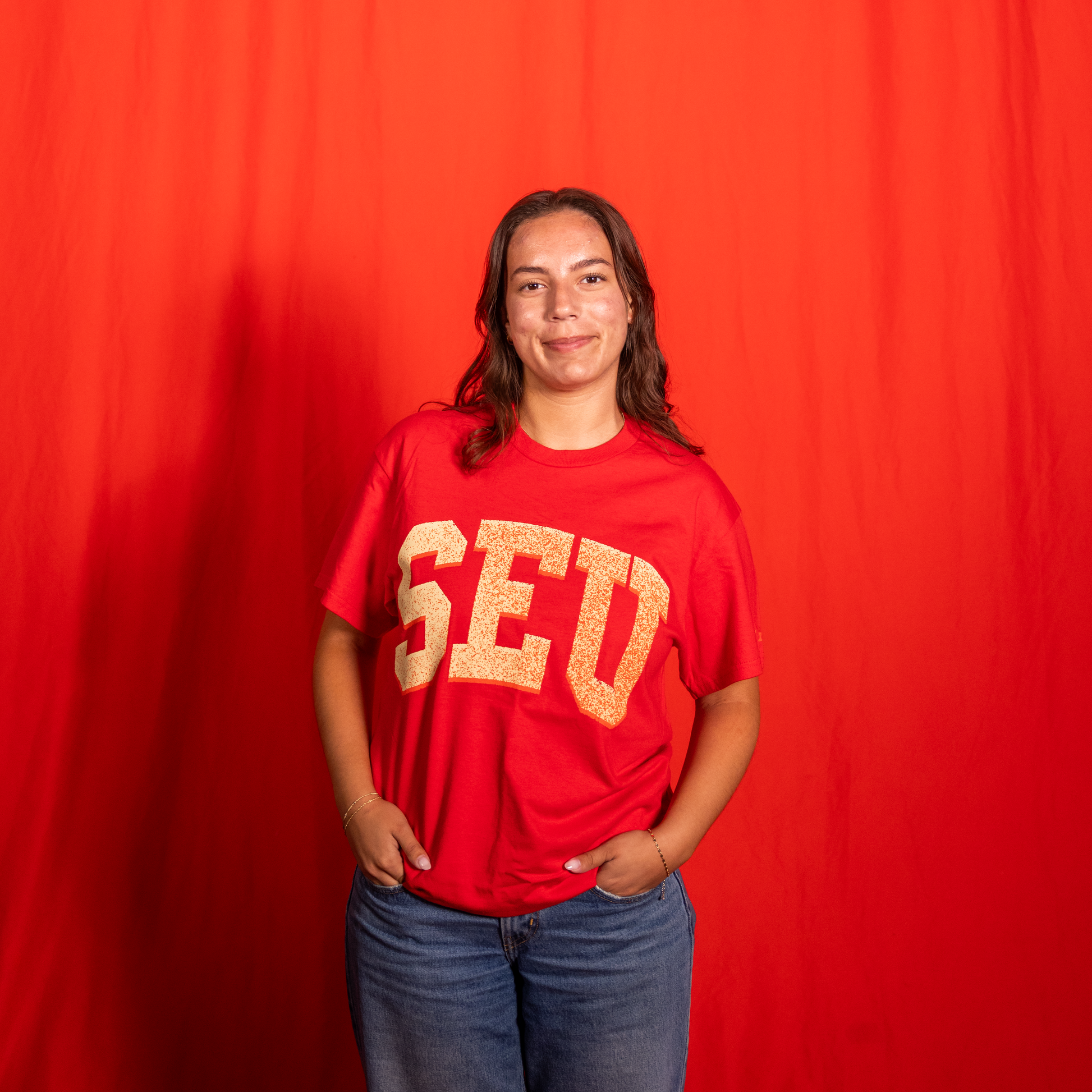 T-Shirt - Red Jesus Loves You