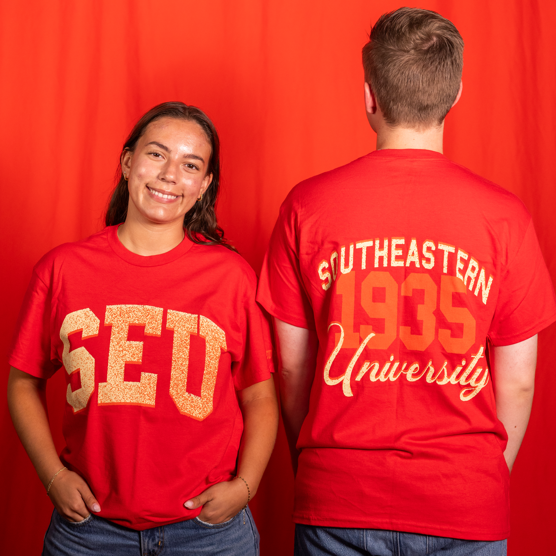 T-Shirt - Red Jesus Loves You
